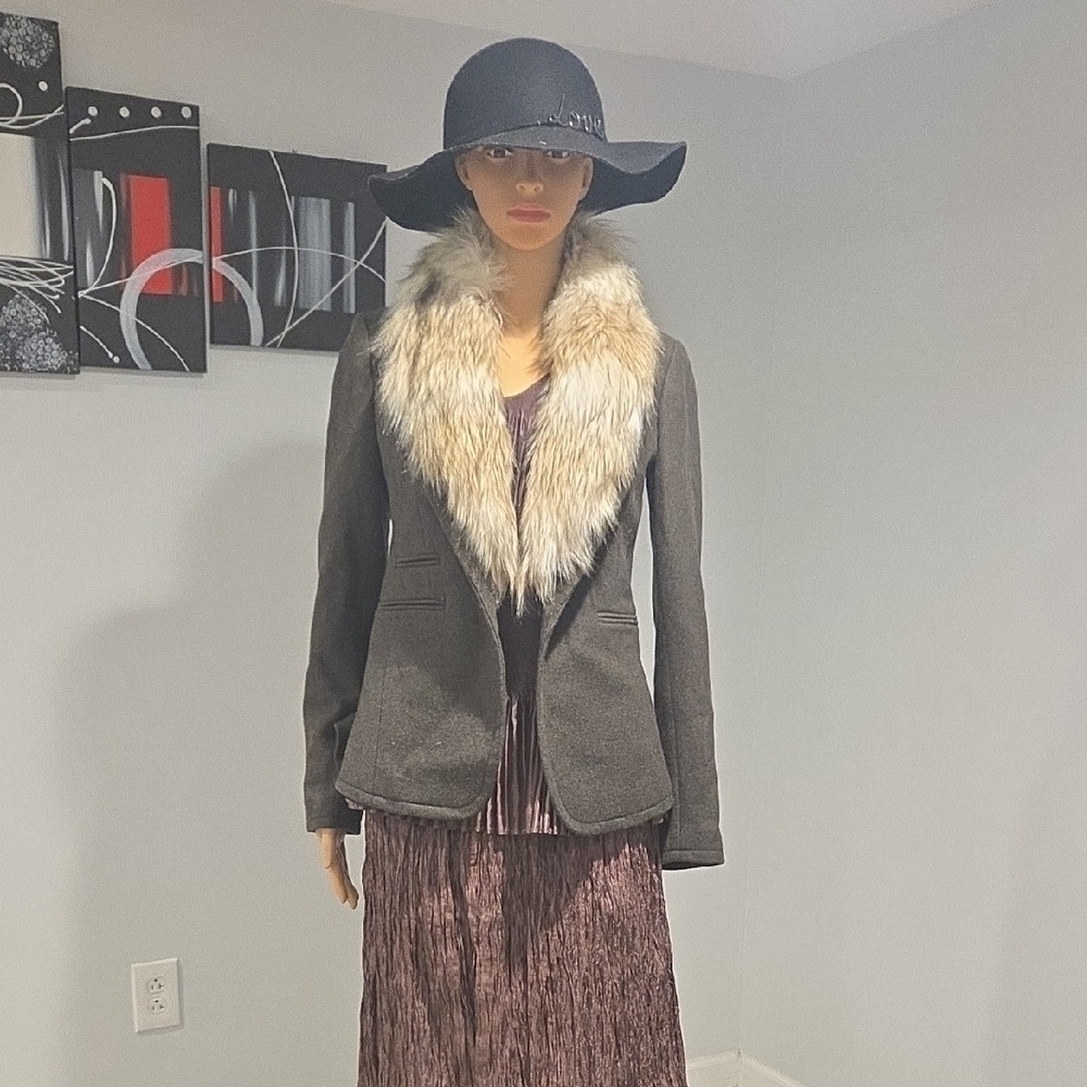 LOFT Green Wool Blazer with Fur Collar